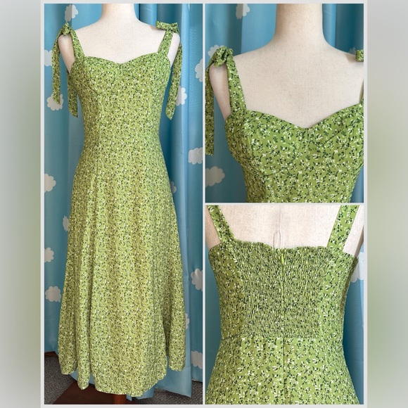 Dresses & Skirts - Ditsy Green Dress with smocking and shoulder ties- M